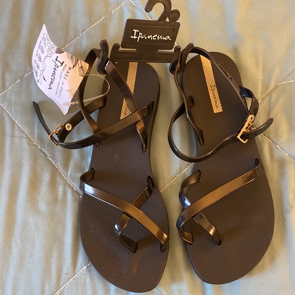 NEW IPANEMA Sandals Size 7